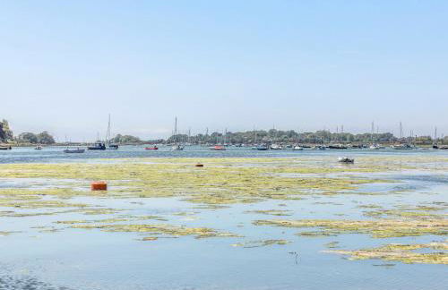 3 bedroom Cottage in the heart of beautiful Bosham - Pass the Keys - Foto 2