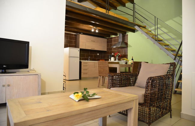 Pyramid City Apartments - Photo 2