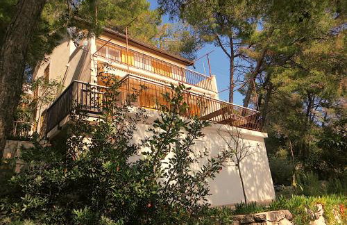 Villa V, 4-star 2-floor 1-apartment seaside property with great outdoors - Foto 2