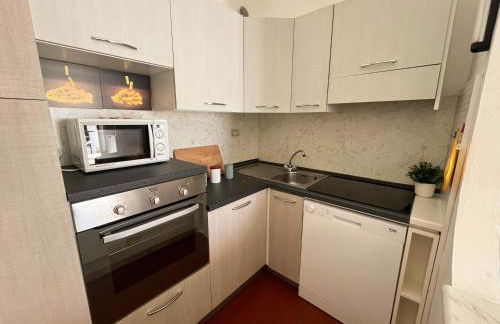 Casa La Perla - Alloggio con terrazza panoramica, piscina e free parking - Foto 9