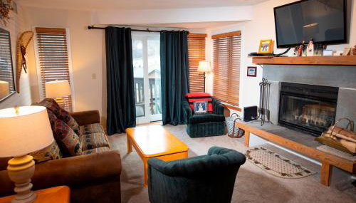 Mountain Lodge At Okemo-1br Fireplace & Updated Kitchen 1 Bedroom Condo by RedAwning - Foto 2