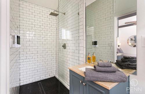 The Red Door Guesthouse - Cozy, Central and Quiet - Foto 17