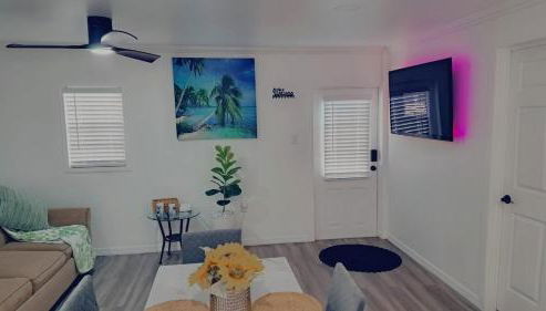 Country Blue Getaway by the Ranch Fields - Foto 5