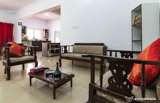Luxury Apartment in Indiranagar - Photo 1