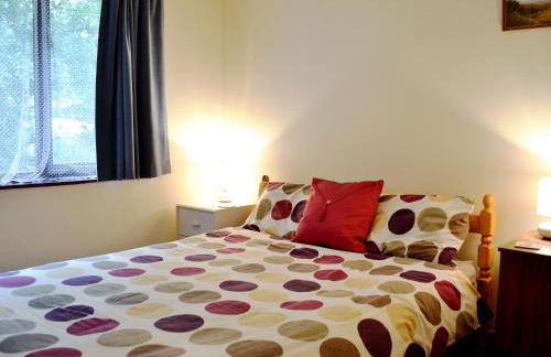 Greenmeadow Bungalow - Photo 5