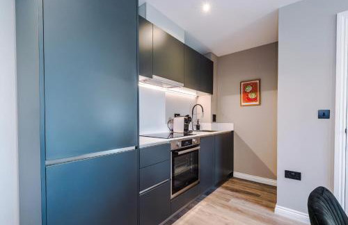 Stylish Modern Prime Location 2-Bed Flat - Foto 7