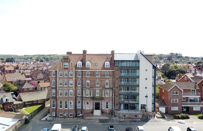 The Burlington Collection - Foto 26