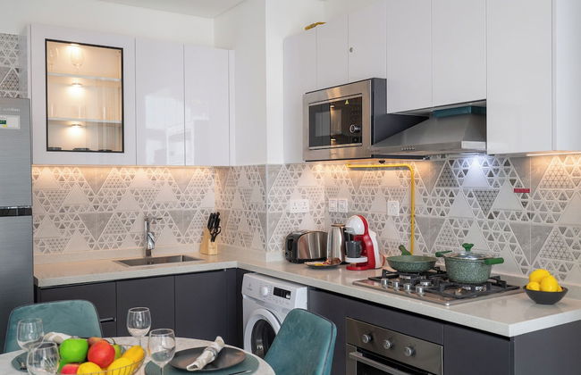 Vogue Elegance at Pearlz near Metro - Foto 61