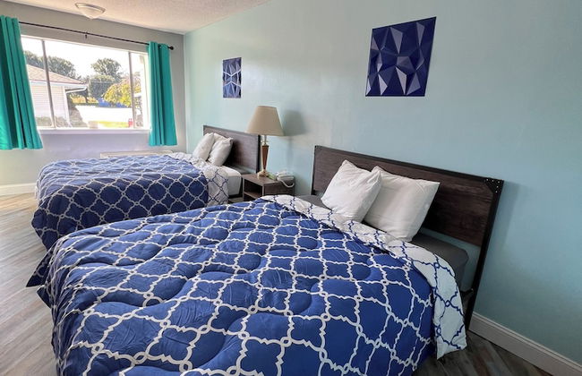 Ambassador Inn And Suites - Photo 24