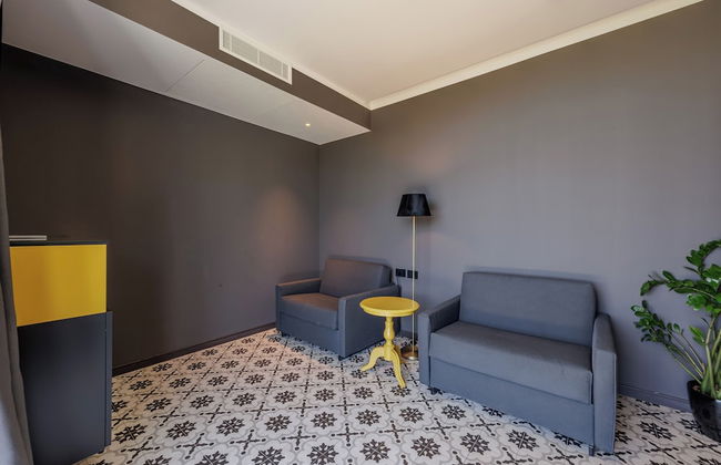 Hotel DeVille - Photo 39