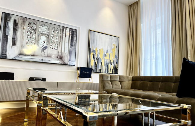 MONDRIAN Luxury Suites UNESCO Old Town - Photo 70