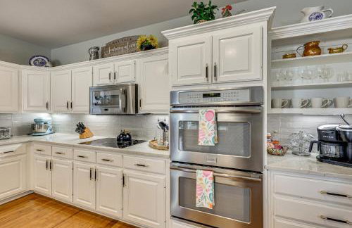 Spacious Getaway By Wolf Pen Gap 15 Acres and Pool! - Foto 11