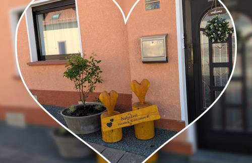 Gute Stube - Ferienhaus NaheZeit Bostalsee - Foto 1