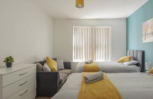 Ryland House Sleeps 8 M6 Access & Garden - Foto 17