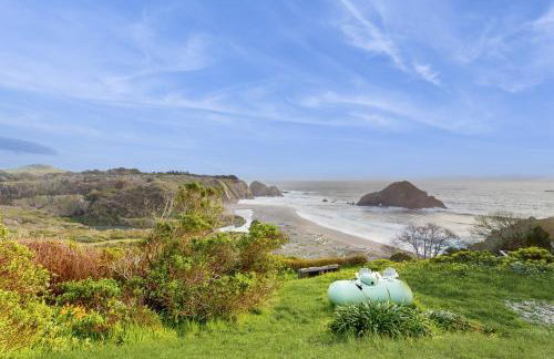 Oceanfront Elk Home Steps to Beach & Pet-Friendly - Foto 26