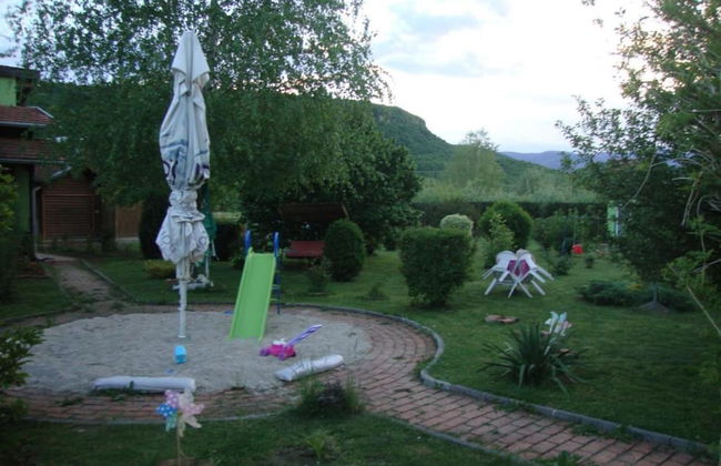 Una Green Garden Residence - Photo 24