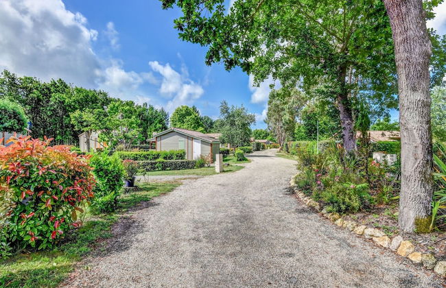 Serene Chalet in Hourtin Near Lake - Foto 25