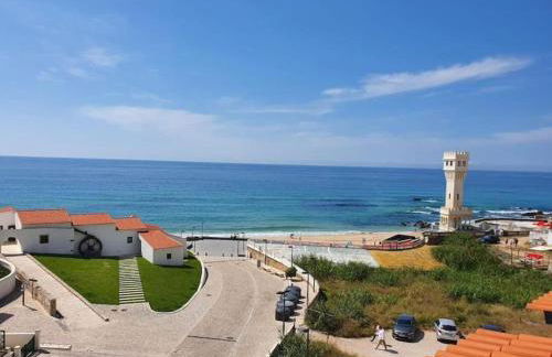 Yellow Submarine on the seafront - Foto 7