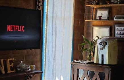 Chalé LuNê Vista para a Montanha , Banheira Imersão Externa e Lareira - Foto 14