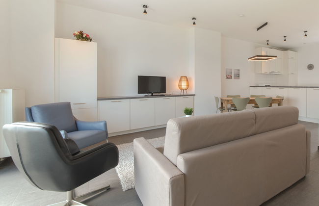 3 bedroom Apartment in Ostend with garden and terrace - Photo 6