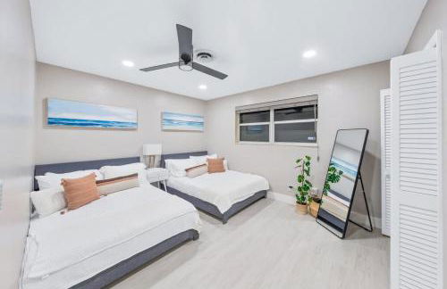 SUN VILLA Heated Pool Near Hard Rock & Beach - Foto 19