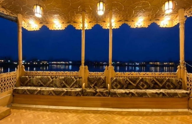 Floating Luxury Group Of Houseboats - Foto 24