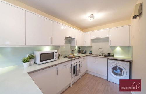 Maidenhead - 2 Bed & parking - Foto 4