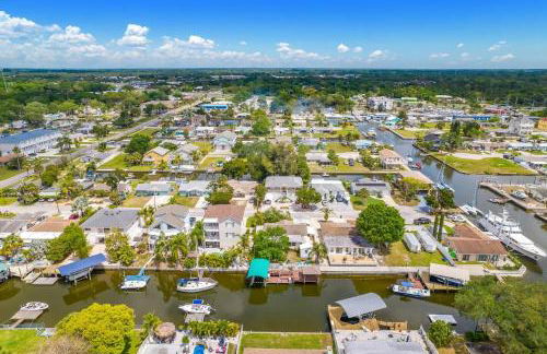 Beautiful & Cozy Home on a Canal in Hudson, FL! - Foto 72