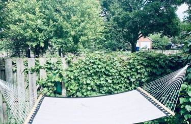 Earthy Hobbit Jungle with Privacy & Serenity - Foto 37