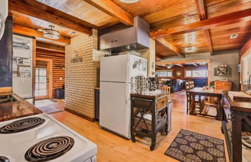 Dog-Friendly Kings Beach Log Cabin with Hot Tub! - Foto 7