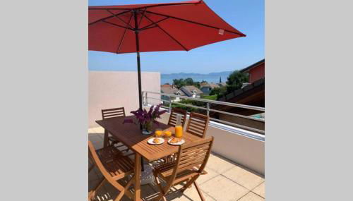 Superbe appartement au calme avec vue sur le Lac. - Foto 1