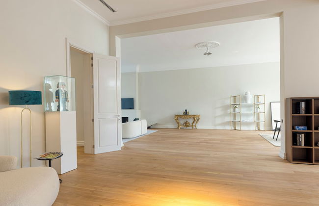 Luxurious 3-Bedroom 280sqm center - Foto 25