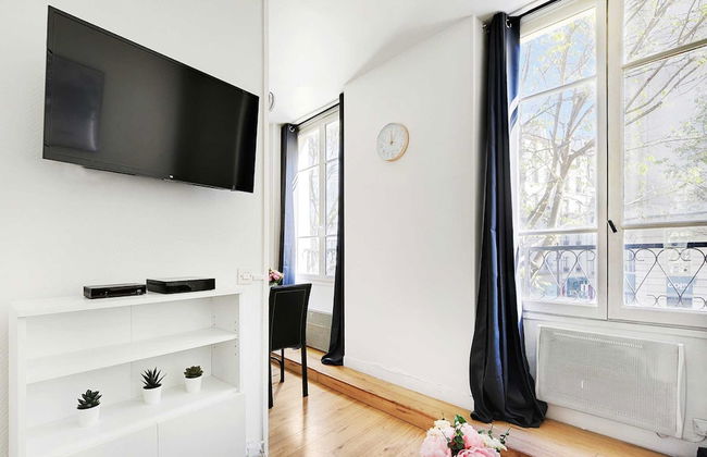 Le Marais - Rue de Bretagne - Photo 4