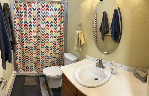 Forget Me Not Home by Airport Upstairs with Deck - Foto 8