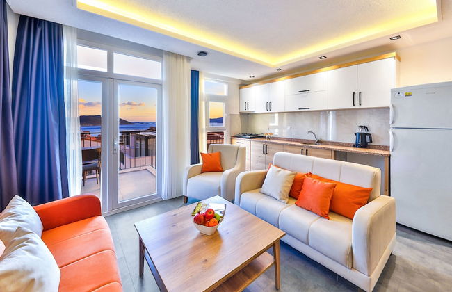 Tugce Apart - Photo 23