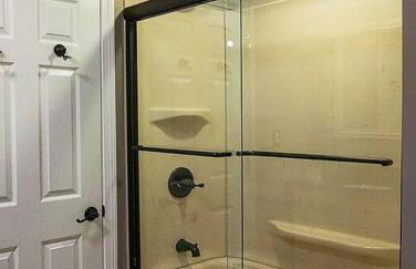 Spacious 4BR Home near Water Park, Pond & Beaches - Foto 21