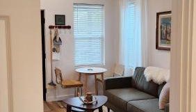 Cozy 1BR Tiny Home near Downtown and NB Rivers - Photo 2