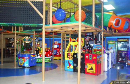 Villas at Regal Palms-4 Bedroom3.5 bath Townhouse - Foto 10