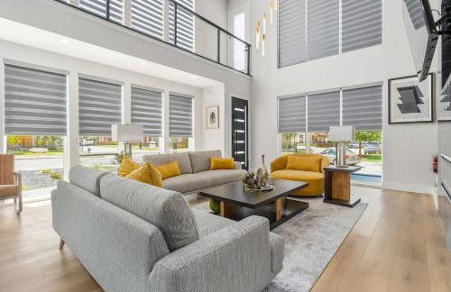 Luxurious 5 BD 5 BA Home|Rooftop + Hot tub + Grill - Foto 2