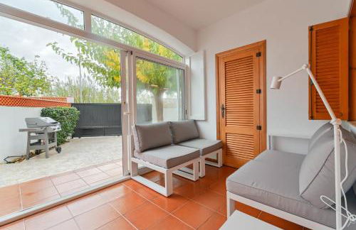 Bonita stay B Beach 1ªlínea, fibra, AA, BBQ, pool - Foto 13