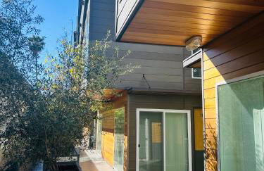 Newly Built Stylish Modern 2B In LA - Foto 46