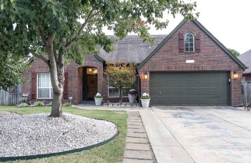 Your Family’s Home Away from Home w/ No Extra Fees - Foto 70