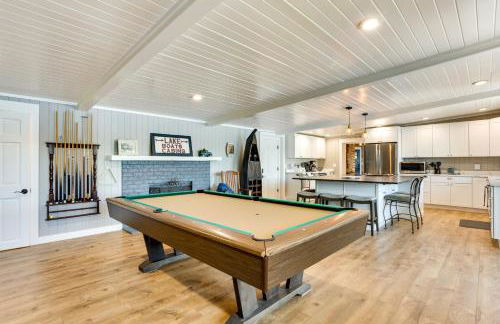 Gorgeous Long Lake Home with Dock, Kayak, SUP and More - Foto 8