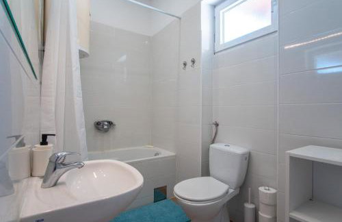 Villa Sortis and boat - Photo 16