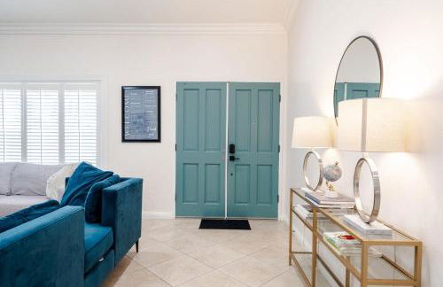 Elegant Retreat w/ Game room in Heart of OC - Foto 25