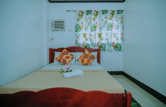 Hymn's Tourist Inn - Foto 8