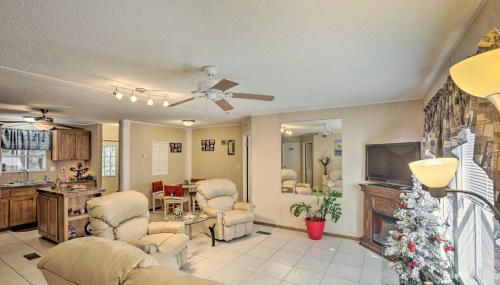 Keaton Beach Escape with Hot Tub Less Than 2 Mi to Shore - Foto 3