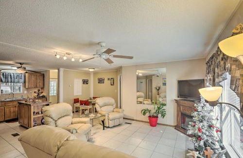 Keaton Beach Escape with Hot Tub Less Than 2 Mi to Shore - Foto 3