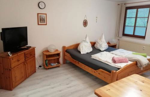 Kleine, familienfreundliche 1-Zi FeWo am Bach und zwischen zwei Seen - Foto 3