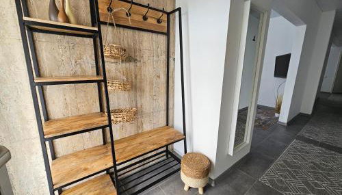 Warburg, FeWo "Sweet Home" 2,5 Zi- EG-separater Eingang - Parkplatz - Terasse- komfortabel,renoviert - Foto 2